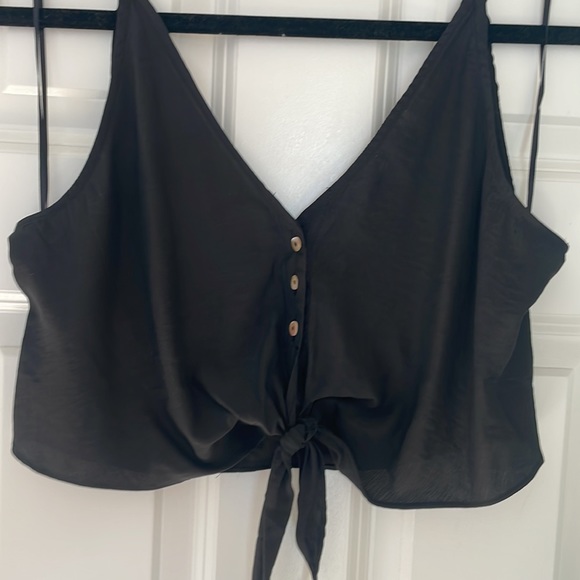 Nectar Crop Top - Picture 3 of 8